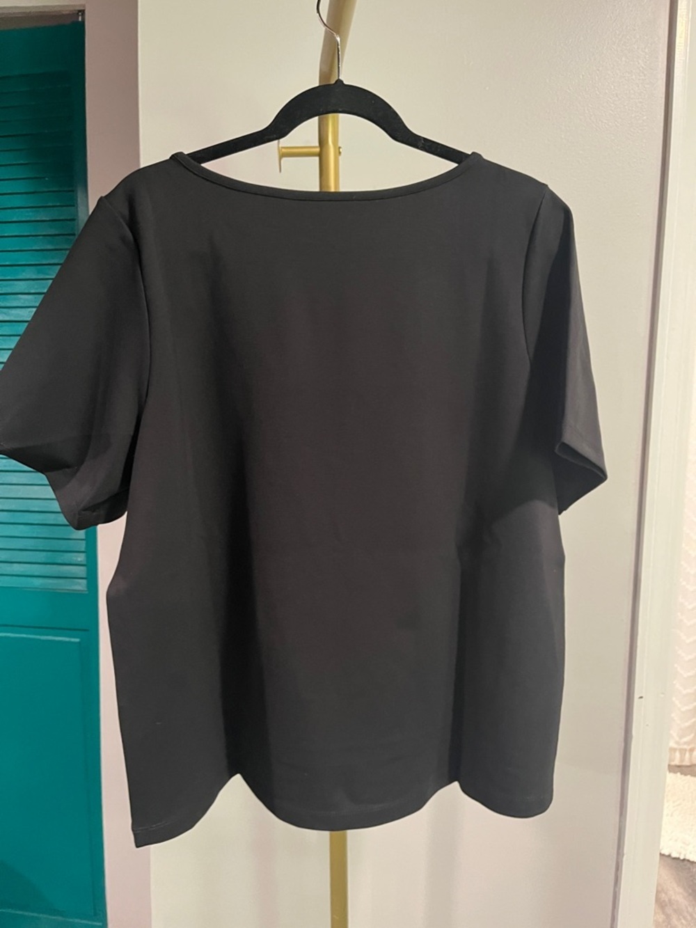 New Betabrand Boxy High Low Short Sleeve Top – Black (XL) - Picture 6 of 9